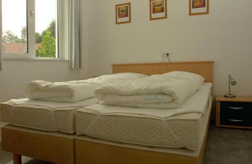 Westerbork House | Holiday Home with dishwasher, 20 km from Assen