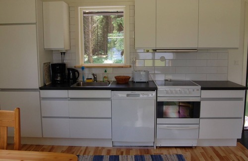 Vegby House | Holiday home with exclusive location in its own bay in the lake Åsunden