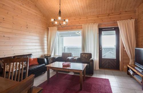 Yllas House | Holiday Home Ylläksen rinnemäki a by Interhome