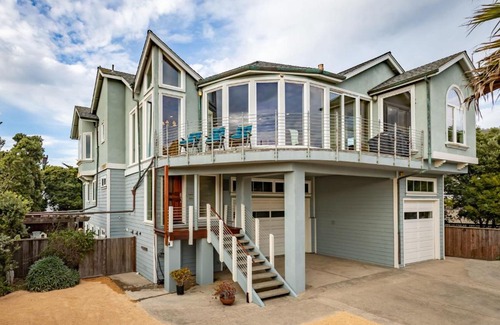 El Granada House | Holiday homes in Half Moon Bay, CA, USA
