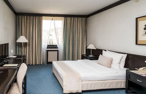 Sarajevo House | Holiday Hotel Sarajevo Standard Triple BB 3 people
