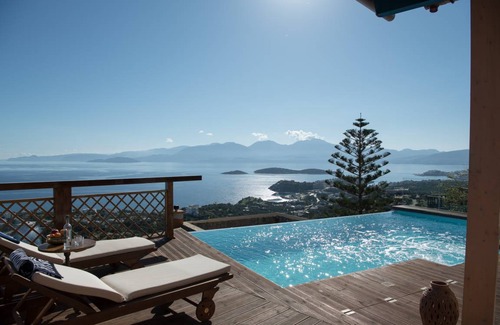 Katsikia House | Holiday house Agios Nikolaos for 1 - 5 persons with 3 bedrooms - Holiday home
