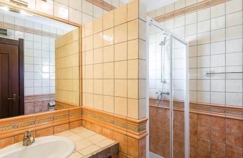 Benagil House | Holiday house Benagil for 1 - 6 persons with 3 bedrooms - Row house