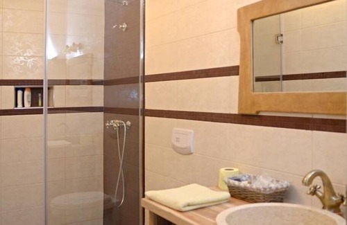 Porat House | Holiday house Berna 2 - pool house: - Malinska, Island Krk, Croatia