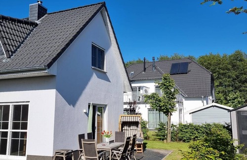Juliusruh House | Holiday house Breege for 1 - 6 persons with 3 bedrooms - Holiday house