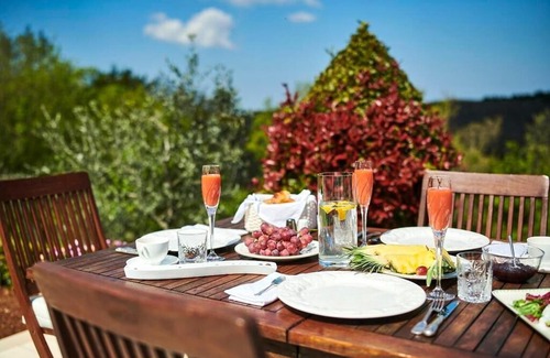 Buje House | Holiday house Buje for 8 persons with 4 bedrooms - Holiday house