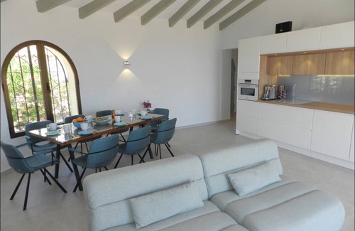 La Canuta House | Holiday house Calpe for 1 - 6 persons with 3 bedrooms - Holiday home