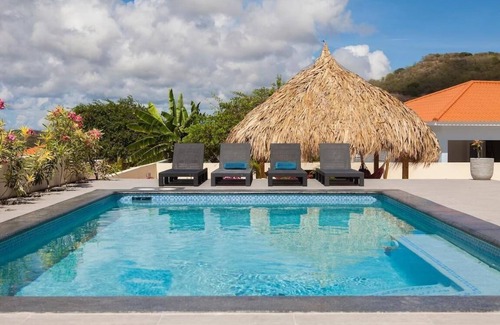 Fontein House | Holiday house Sint Willibrordus for 1 - 6 persons with 3 bedrooms - Holiday home