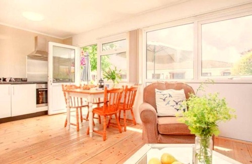 Dawlish Warren House | Holiday house Dawlish Warren for 1 - 4 persons with 2 bedrooms - Holiday house
