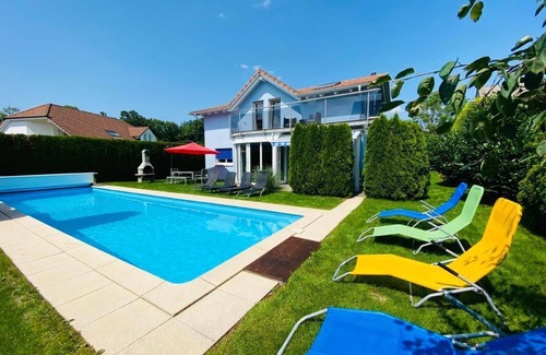Dottikon House | Holiday house Dottikon for 1 - 10 persons with 4 bedrooms - Detached holiday house