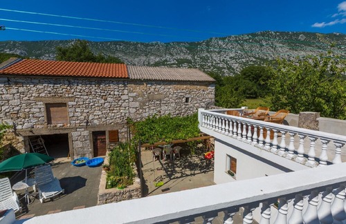 Drivenik House | Holiday house Drivenik for 2 - 6 persons with 3 bedrooms - Holiday home