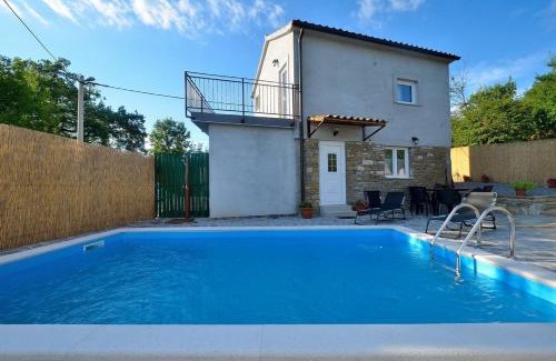 Buzet House | Holiday House Eda with Private Pool