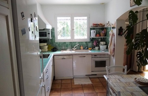 Gareoult House | Holiday house Garéoult for 4 persons with 3 bedrooms - Holiday house