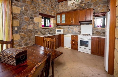 Livadia House | Holiday house Chrysoskalitissas for 1 - 10 persons with 4 bedrooms - Holiday house