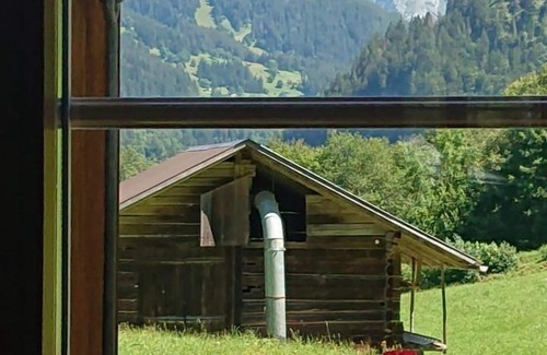 Burglauenen Ski Chalet | Holiday house Grindelwald for 1 - 6 persons with 3 bedrooms - Farmhouse
