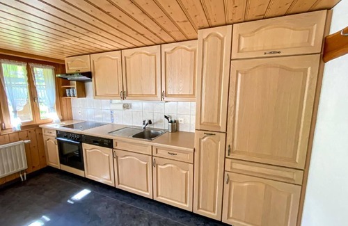 Grindelwald Ski Chalet | Holiday house Grindelwald for 1 - 6 persons with 3 bedrooms - Detached holiday house