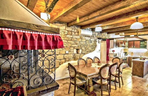 Sveti Bartol House | Holiday house Groznjan for 1 - 8 persons with 3 bedrooms - Holiday home