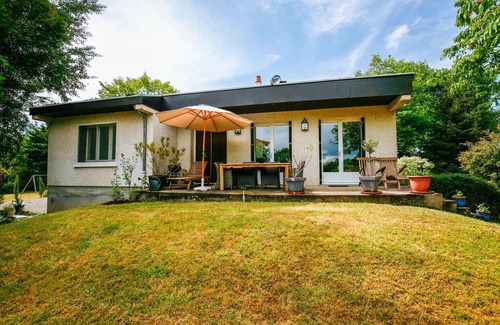 Chavenon House | Holiday house in Auvergne surrounded by a large and beautiful garden