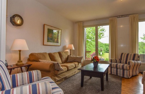 Chavenon House | Holiday house in Auvergne surrounded by a large and beautiful garden