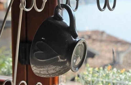 Limone sul Garda House | Holiday house Limone sul Garda for 1 - 3 persons with 2 bedrooms - Holiday home