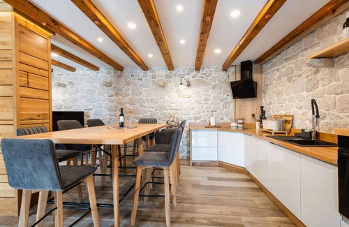Jesenice House | Holiday house Jesenice for 1 - 10 persons with 3 bedrooms - Holiday house