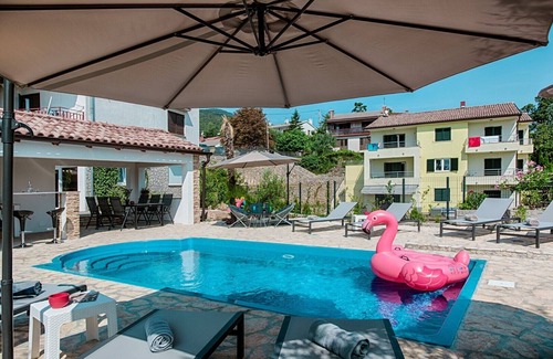 Pobri Villa | Holiday House Jolly - Pool Private