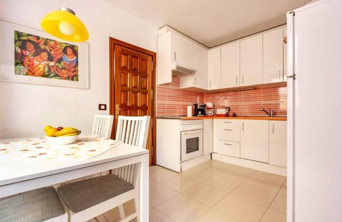 Las Rosas House | Holiday house Las Galletas for 1 - 4 persons with 2 bedrooms - Twin house