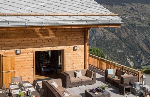 Heremence Ski Chalet | Holiday house Les Masses for 1 - 10 persons with 5 bedrooms - Luxury holiday home