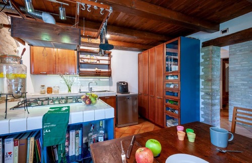 Monteciccardo House | Holiday house Monteciccardo for 1 - 9 persons with 4 bedrooms - Holiday home