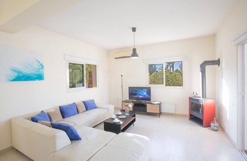 Protaras House | Holiday house Protaras for 1 - 6 persons with 3 bedrooms - Holiday house