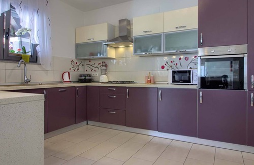 Skatari House | Holiday house Pula for 1 - 7 persons with 3 bedrooms - Holiday home