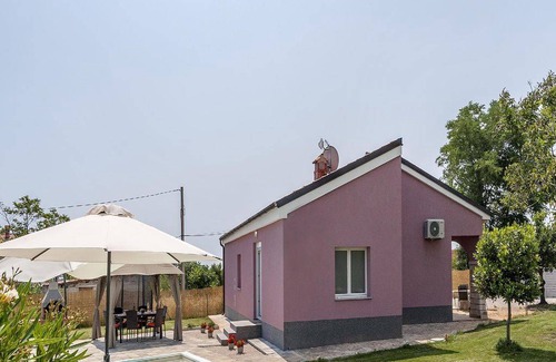 Rakalj House | Holiday house Rakalj for 1 - 6 persons with 2 bedrooms - Holiday home