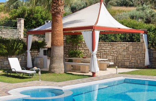 Xiro Chorio House | Holiday house Rethymno for 1 - 8 persons with 4 bedrooms - Holiday home