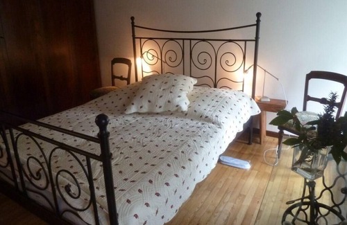 Semproniano House | Holiday house Semproniano for 1 - 6 persons with 3 bedrooms - Holiday home
