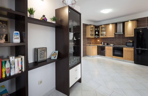 Sestanovac House | Holiday house Sestanovac for 1 - 11 persons with 4 bedrooms - Holiday house