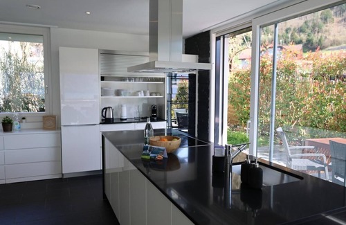 Ruetli House | Holiday house Sisikon for 1 - 10 persons with 4 bedrooms - Detached holiday house