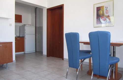 Slatine House | Holiday house Slatine for 1 - 20 persons with 5 bedrooms - Holiday apartment in one or multi-family