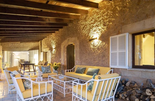 Sa Creu Vermella House | Holiday house Son Ferriol for 1 - 12 persons with 12 bedrooms - Holiday house