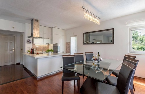 Srinjine House | Holiday house Srinjine for 1 - 8 persons with 4 bedrooms - Row house