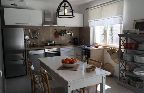 Sutivan House | Holiday house Sutivan for 1 - 8 persons with 4 bedrooms - Holiday house