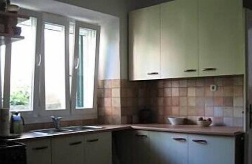 Knez House | Holiday house Vese - 50 m from sea : - Mali Iz (Island Iz), Zadar riviera, Croatia