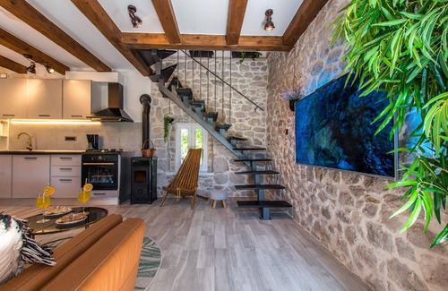 South Croatia Coast House | Holiday house Vrgorac for 1 - 4 persons with 2 bedrooms - Holiday house