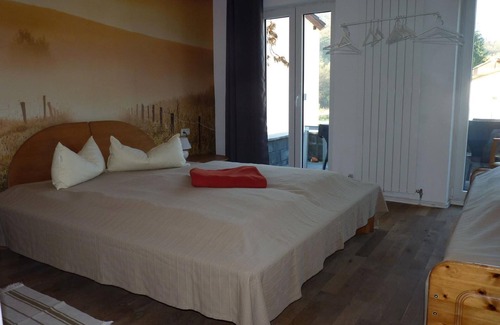 Zweifelscheid House | Holiday house Zweifelscheid for 1 - 18 persons with 5 bedrooms - Holiday house