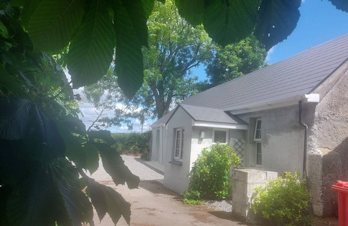 Mayour Cottage | Holiday in Banagher Co.Offaly in the center of Ireland