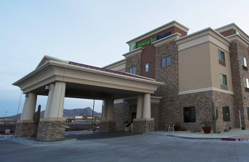 Truth or Consequences Hotel | Holiday Inn Express & Suites Truth Or Consequences, an IHG Hotel