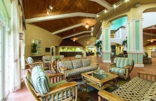 Port Canaveral Hotel | Holiday Inn Cape Canaveral Beach Resort-1BDR-suite