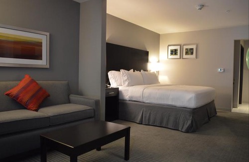 Tahlequah Hotel | Holiday Inn Express and Suites Tahlequah