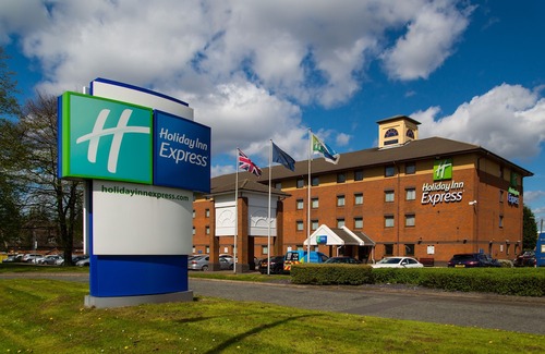 Oldbury Hotel | Holiday Inn Express Birmingham Oldbury, an Ihg Hotel