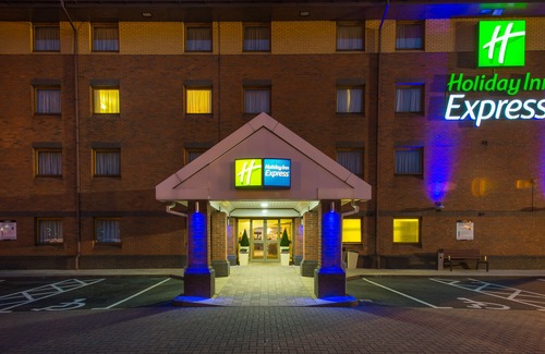 Oldbury Hotel | Holiday Inn Express Birmingham Oldbury, an Ihg Hotel