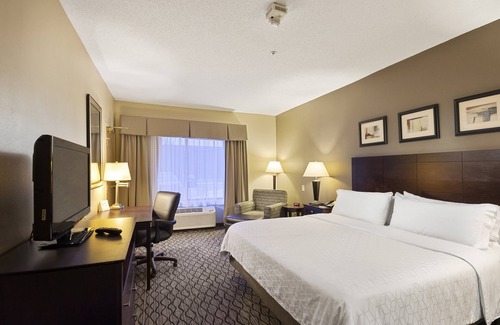 Bloomington Hotel | Holiday Inn Express Bloomington West by IHG